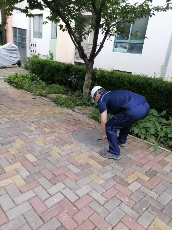 巡查阀门井.jpg