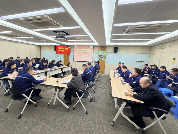 4cb1995a221daa79e6f076e80a321c84.jpg 4cb1995a221daa79e6f076e80a321c84.jpg